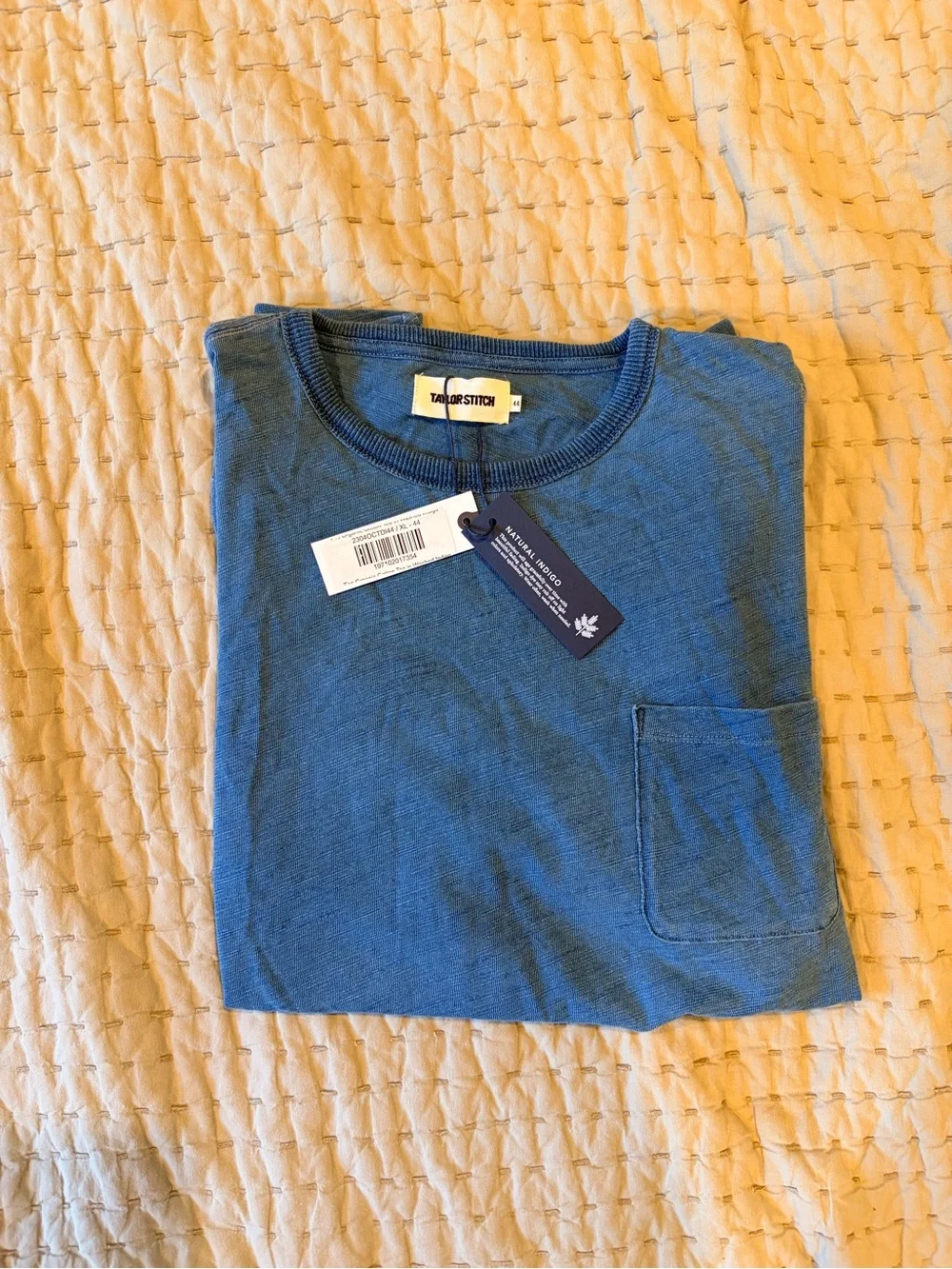 Taylor Stitch NWT The Slub Tee
in Washed Indigo - Picture 3 of 5
